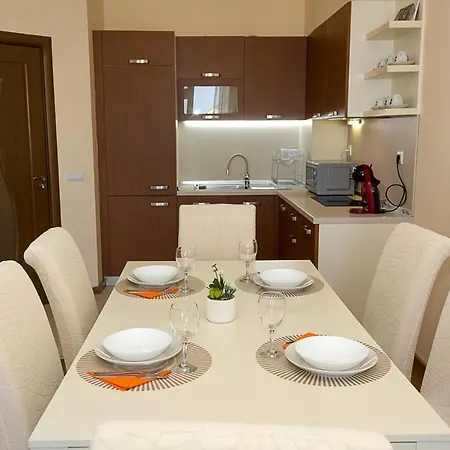 Stunning 2bd Flat With Sea Views & Pool By Flat Mаnager * Балчик