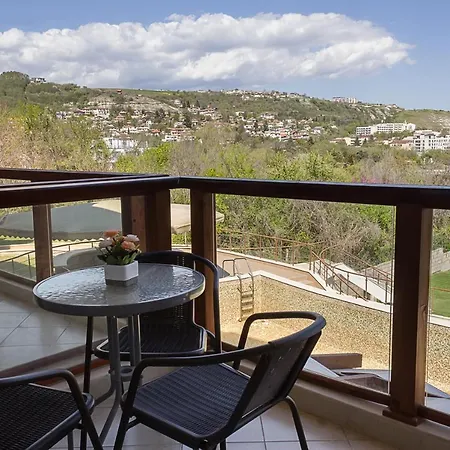 Stunning 2bd Flat With Sea Views & Pool By Flat Mаnager Апартамент *