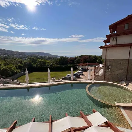 Stunning 2bd Flat With Sea Views & Pool By Flat Mаnager Апартамент